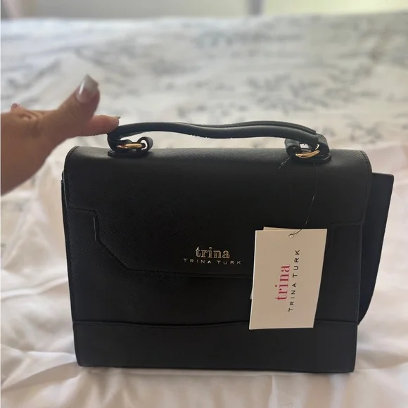 Sleek Sophisticated Trina Turk Black Handbag or Crossbody with Gold Hardware - Picture 10 of 11